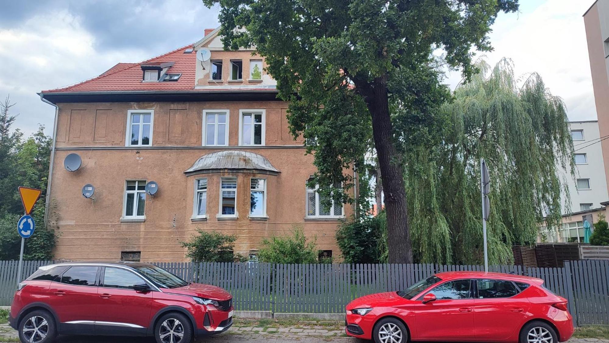 Appartement Mieszkanie Z Widokiem Na Park -Cieplice Slaskie Zdroj à Jelenia Góra Extérieur photo